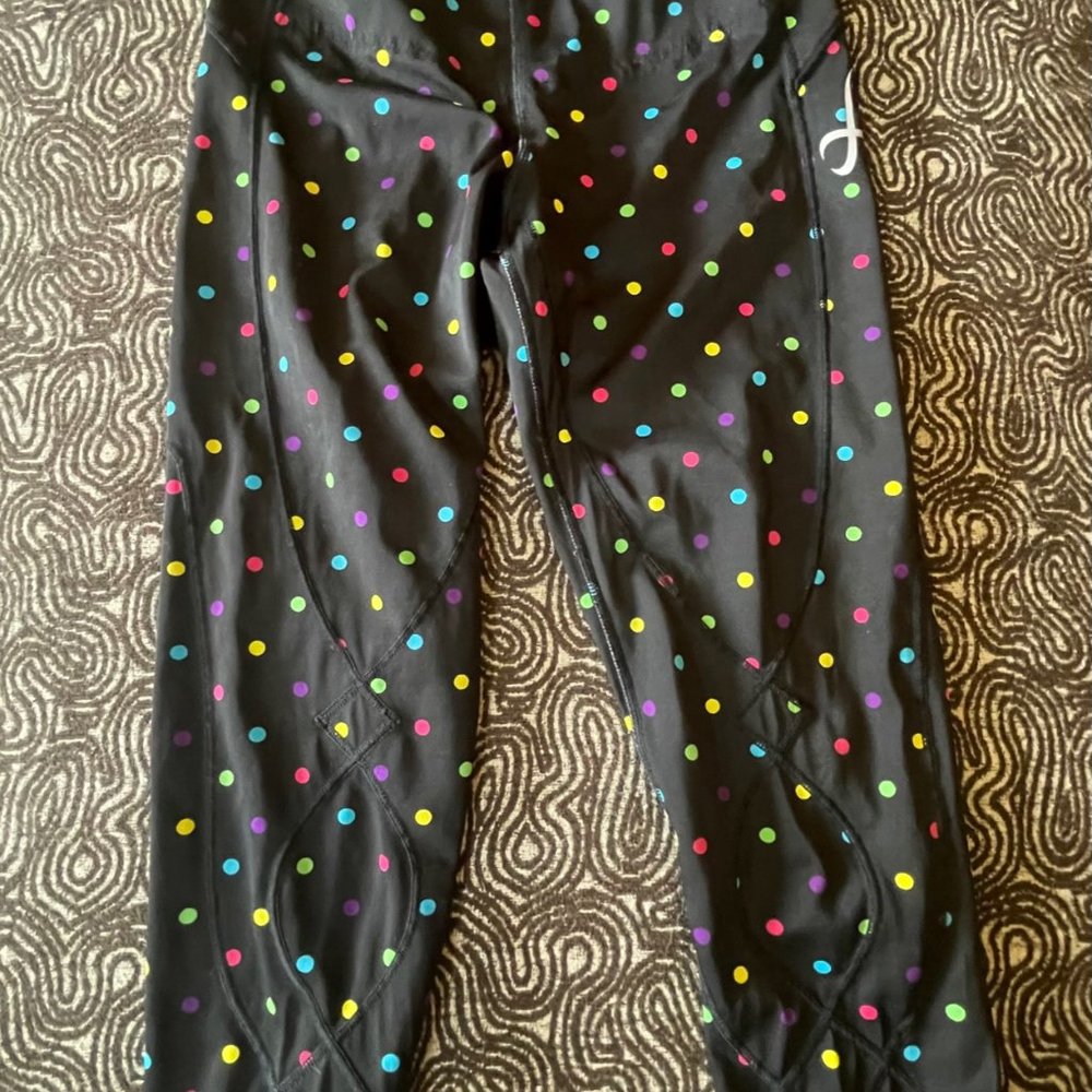 CW-X Women's 3/4 Length Stabilyx Tight with Print, size Small.